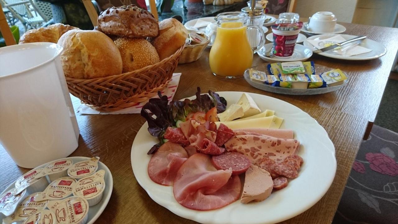 Gästehaus Café Heck Titisee Esterno foto
